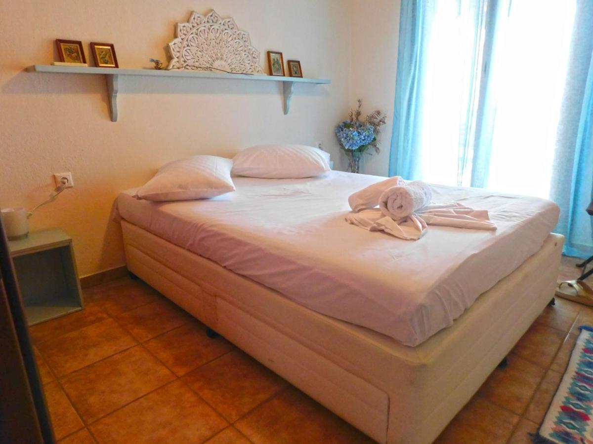 Yulia Guest House อูรานูโปลี ภายนอก รูปภาพ