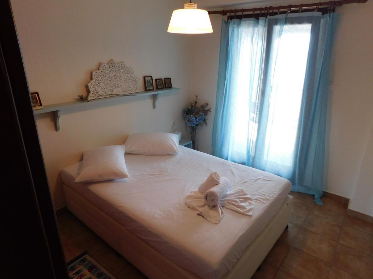 Yulia Guest House อูรานูโปลี ภายนอก รูปภาพ